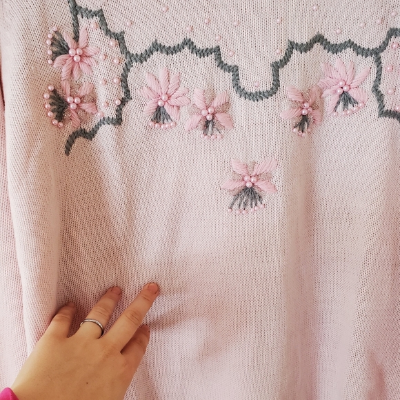 Vintage Embroidered Monochromatic Pink Grandmacore Crewneck Sweater Size XXL - Picture 8 of 11